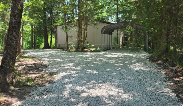 Stay at Lazy Lure just minutes to several surrounding lakes