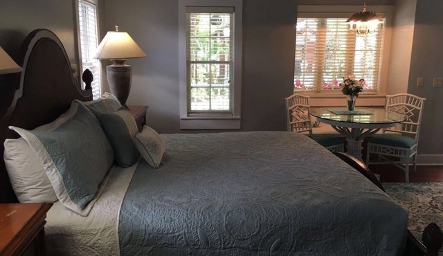 Steinhatchee Landing Resort-Cherry Blossom #24-Dog Friendly-*THIRD NIGHT FREE* in Steinhatchee