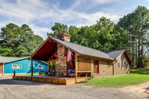 Steps to White River: Cabin Retreat w/Dock Access in Lakeview