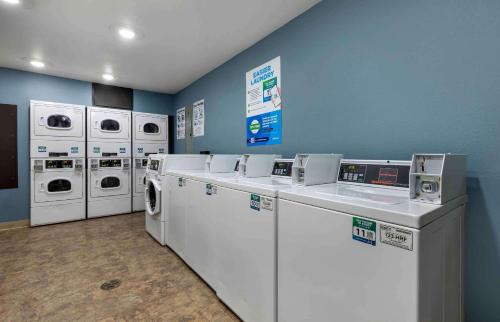 Studio 6 Extended Stay Shreveport Airport LA in Shreveport