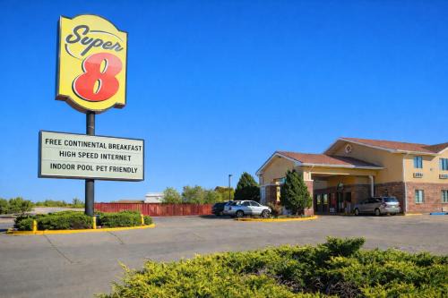 Super 8 by Wyndham Gallup