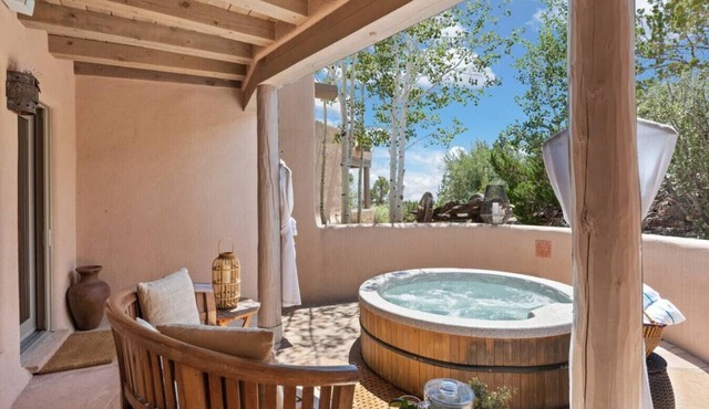 Tesuque Getaway w/Hot Tub