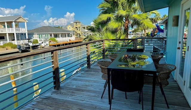 The Boat House: Key Allegro, Water Front, On Canal!