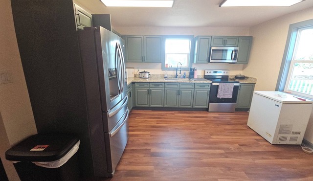 The LA. Lodge Charming 2 Bedroom Fishing/Hunting Camp in Venice, La. in Buras