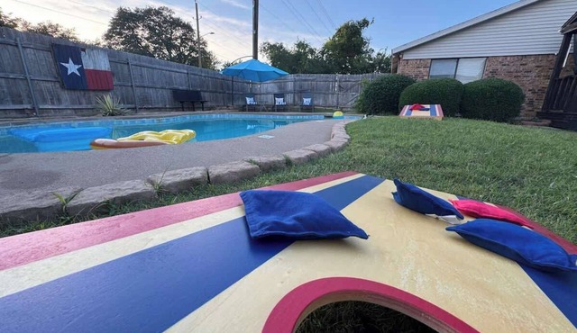 The Lone Star Villa | Pool & Gazebo | Group Oasis