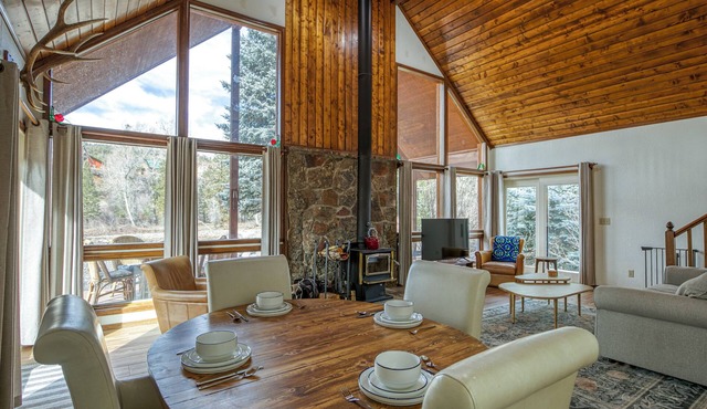 The perfect hideaway among the pines in San Juan River Village.