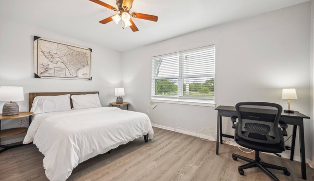 The Sutton 196 I Spacious 1 Bed 1 Bath