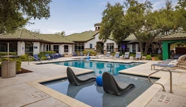 The Trails Retreat at Lake Travis: Family-Friendly 3BR/2BA Wi-Fi & AC