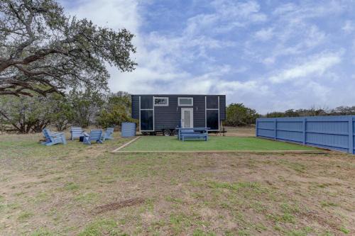 Tiny Islands Resort - Canary in Blanco