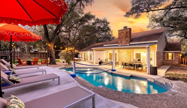 Ultimate Getaway Pool Game Room Sleeps 12