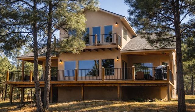 Unbelievable Views, Perfect Location, Ski, Golf, Mountain Home