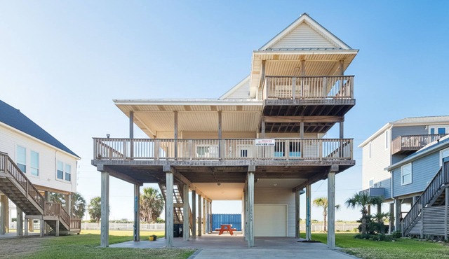 Under The Sea | Partial Beach Views