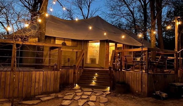 Unique Four-Person Luxury Tent with a Waterfall near Fort Worth, Texas