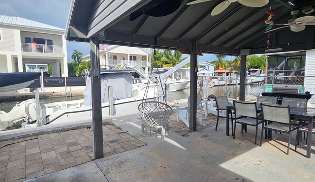 Waterfront Getaway in Key Largo with 60-Foot Dock and Pool in Key Largo