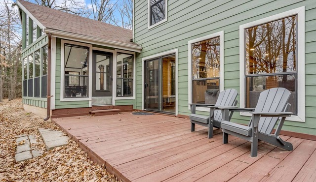 WATERFRONT home in Lake Tawakoni