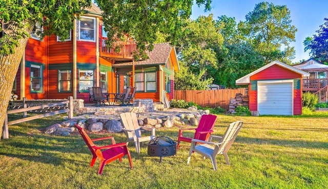 Waterfront Mound Retreat w/Dock & Lake Access! in Mound