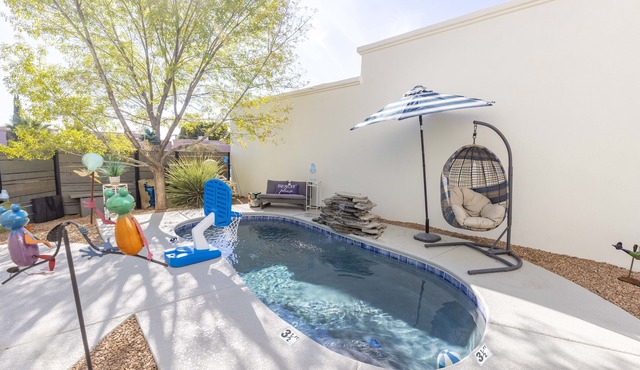 Year Round Heated Pool, Hot Tub, Pet Friendly