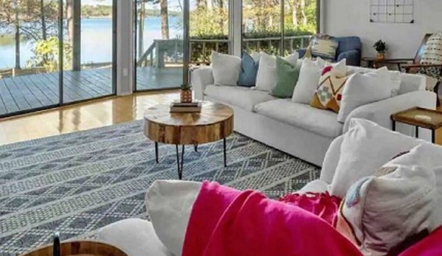 Your Private Lakefront Retreat