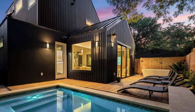 Zen Haus East Austin Spa Retreat Pool, Sauna, Gym