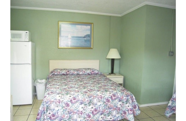Bayfront Cottage Room #8 in Fulton