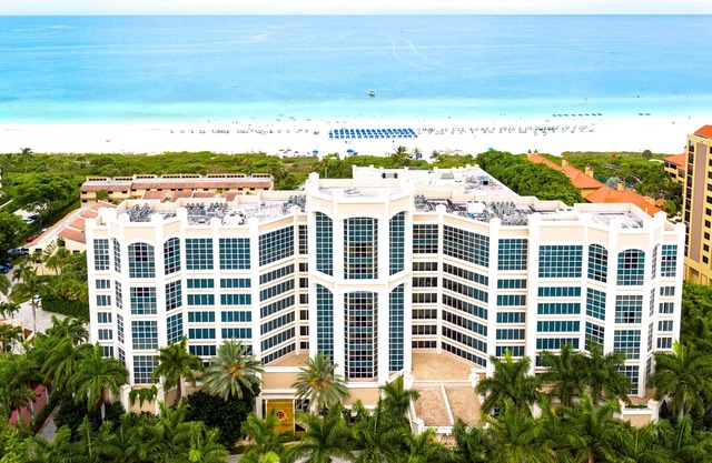 Marco Beach Ocean Resort 