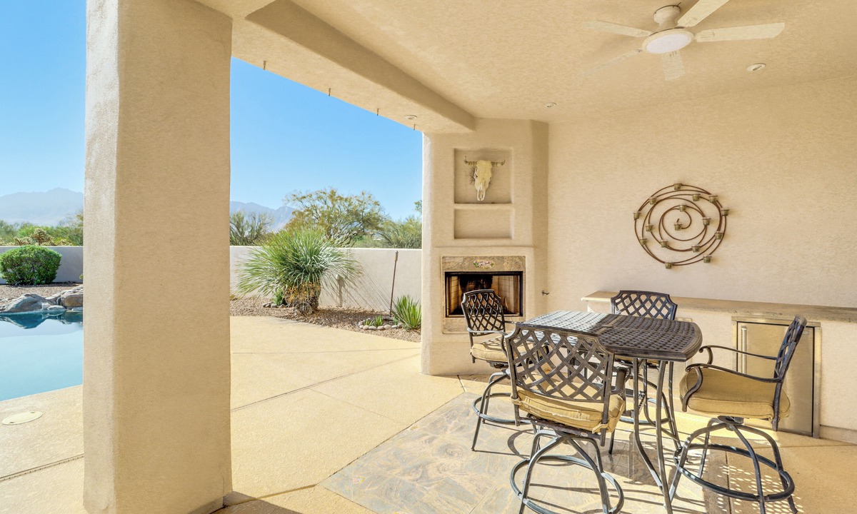 Oro Valley Cottage | Mtn-view Oasis w/Pool, Spa & Gym in Oro Valley!