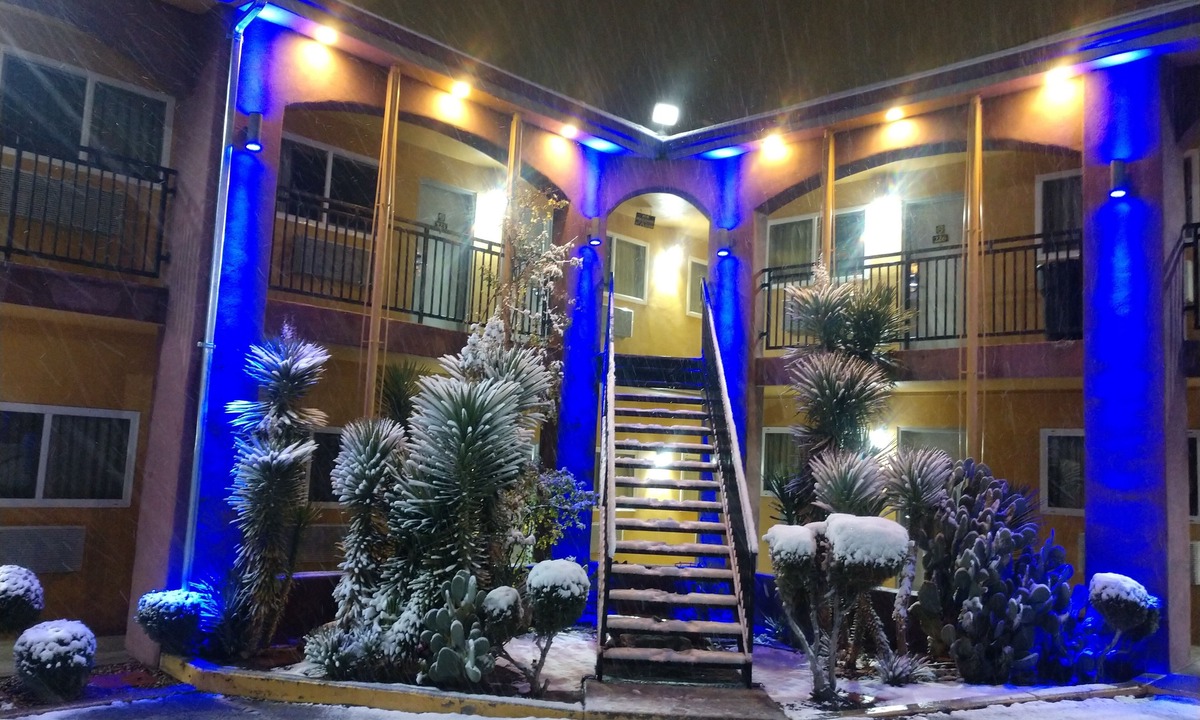 Huning Highland Historic District Hotel | Rodeway Inn Albuquerque Downtown on Rt 66