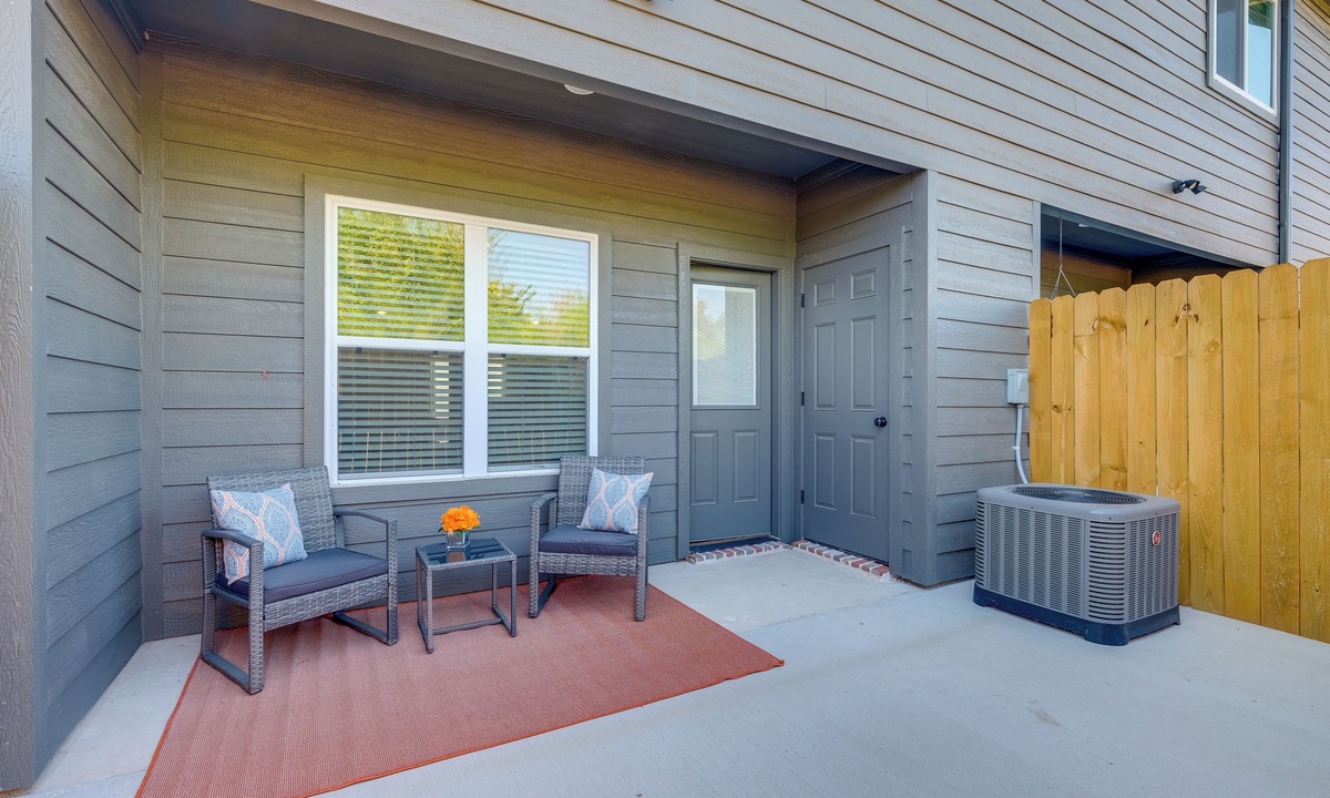 College Station Apartment | Newly Built 'corner Hideaway' 3 Mi to Texas A & M