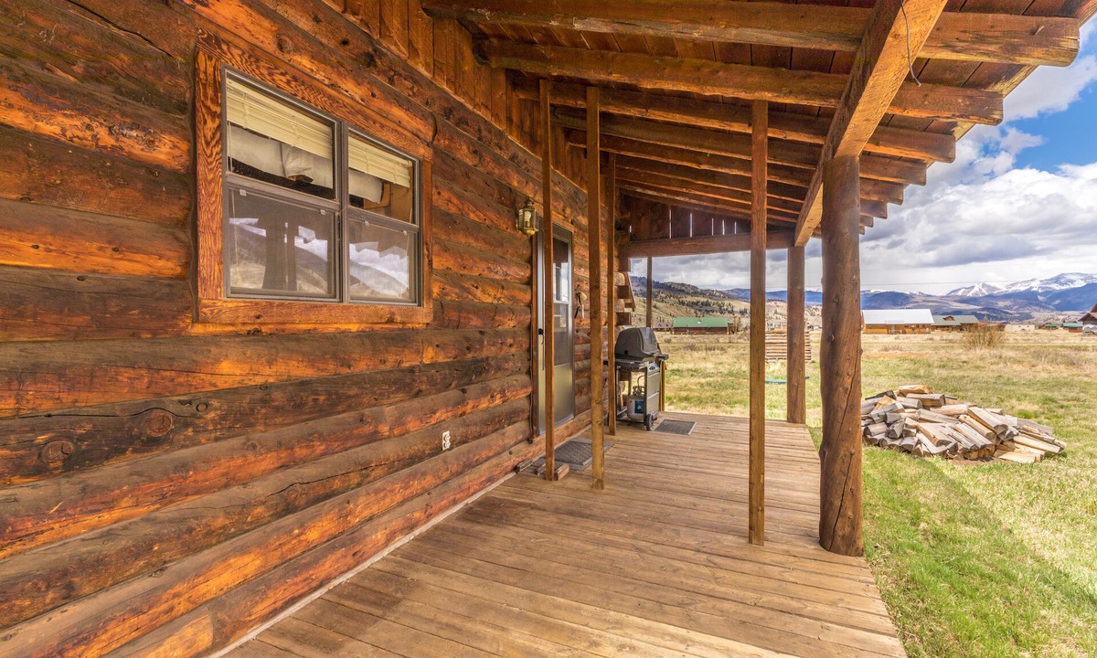Creede House | Classic Colorado Cabin - ATV's Welcome - Grill/Deck/Mountain Views