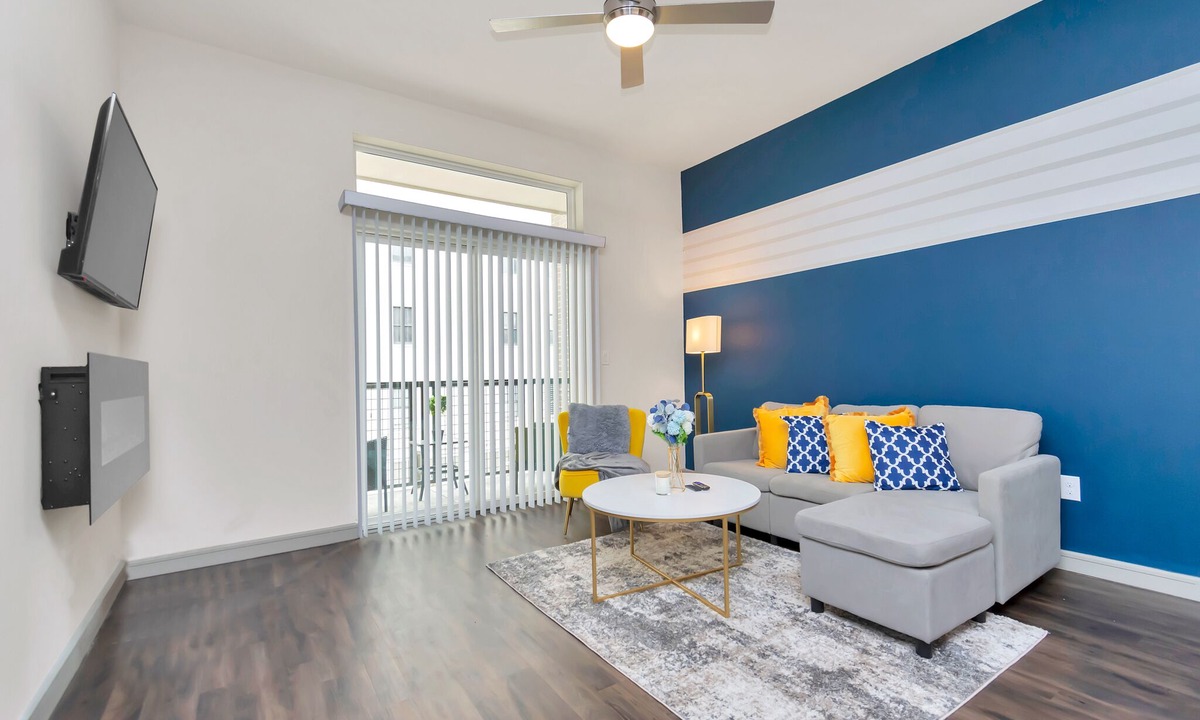 Central Business District Apartment | Downtown Retreat Near Attractions W Free Parking