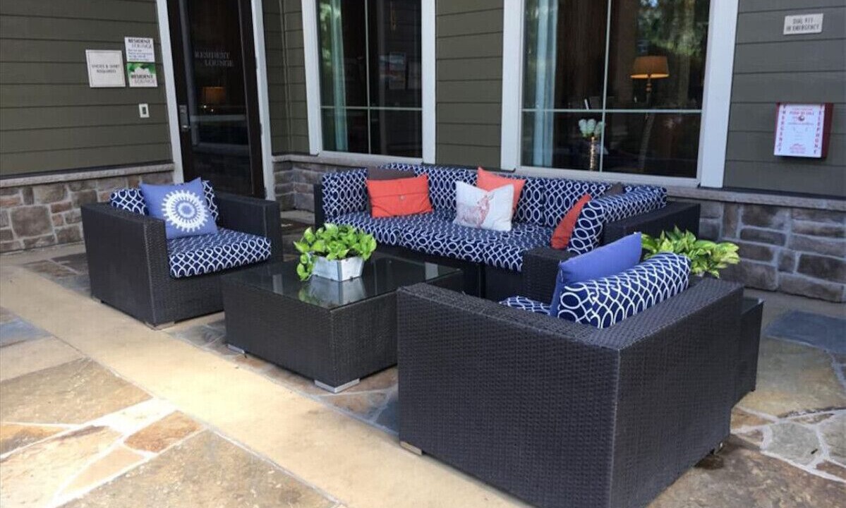 Grogan's Mill Apartment | Spacious 1 Bedroom/1 Bath condo in The Woodlands