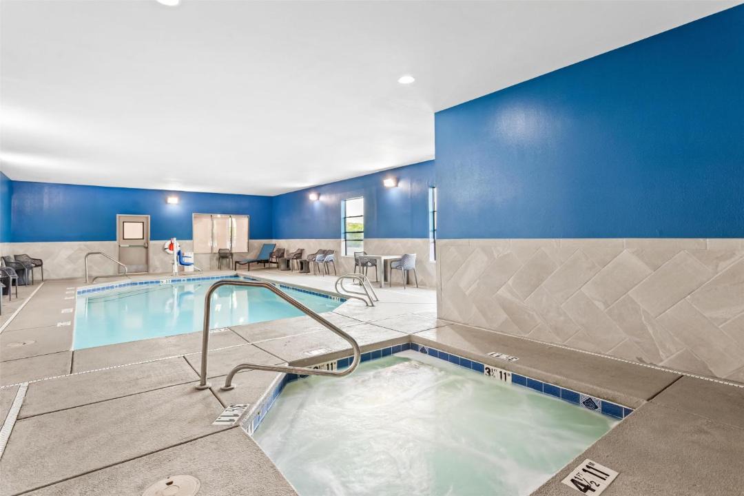 Farmington Hotel | Hampton Inn & Suites Farmington