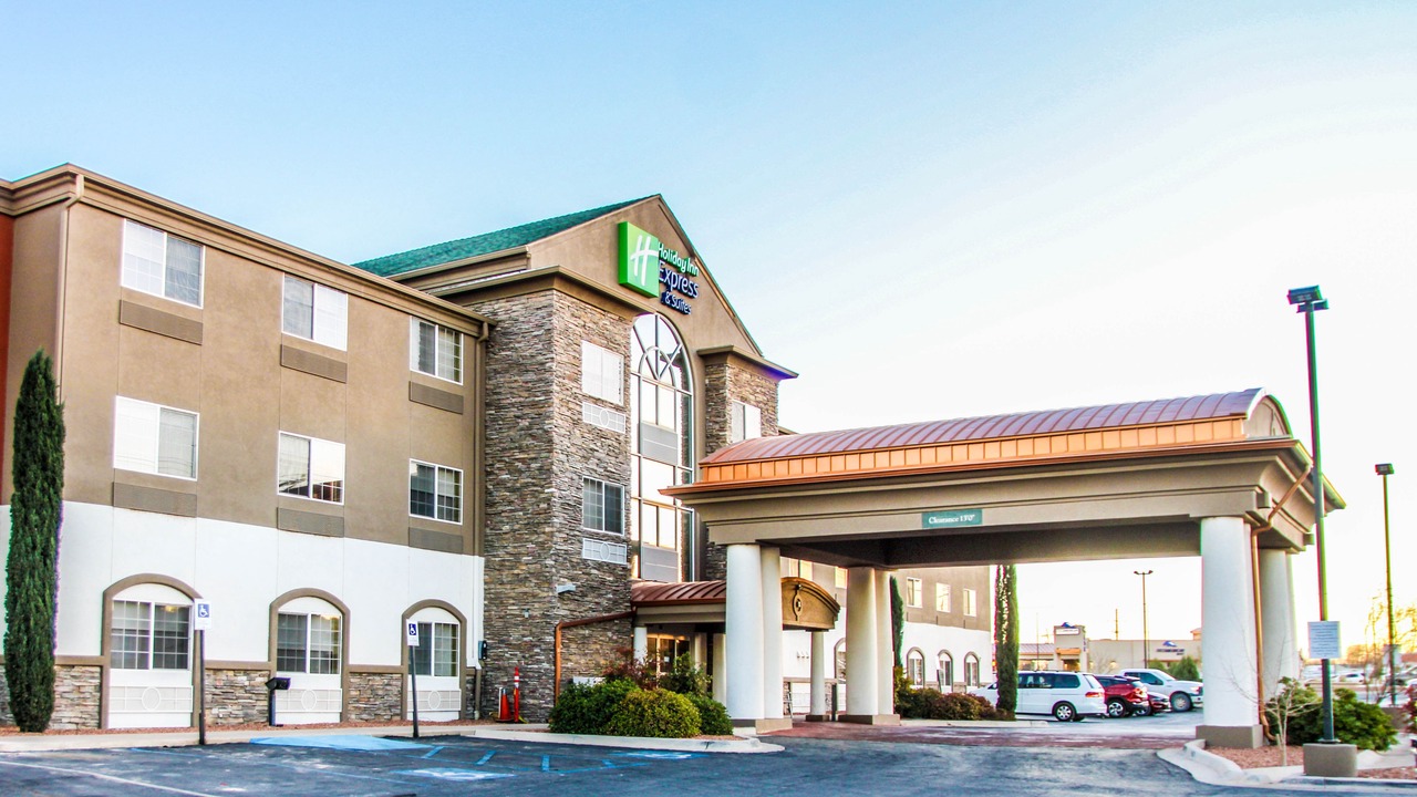 Photo of Buildings in Carlsbad