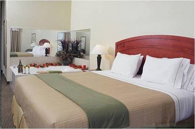 Photo of Bedroom in Burleson