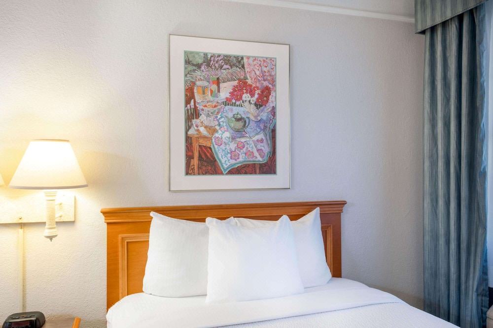 Photo of Bedroom in Farmington