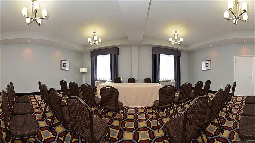 Photo of Livingroom in Bryan