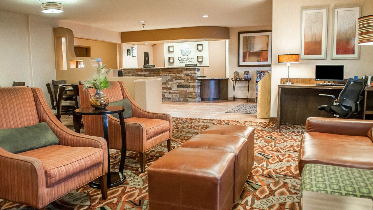 Photo of Livingroom in Los Alamos