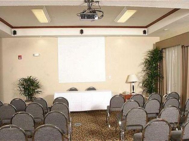 Photo of Livingroom in Decatur