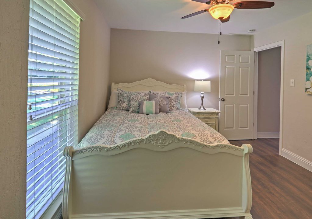 Photo of Bedroom in North Arlington