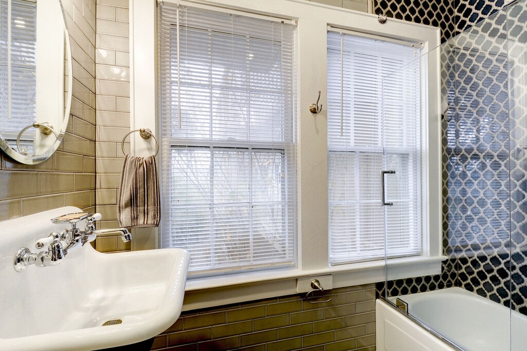Photo of Bathroom in West Campus