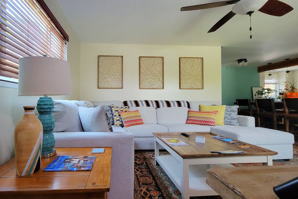 Photo of Livingroom in Nob Hill