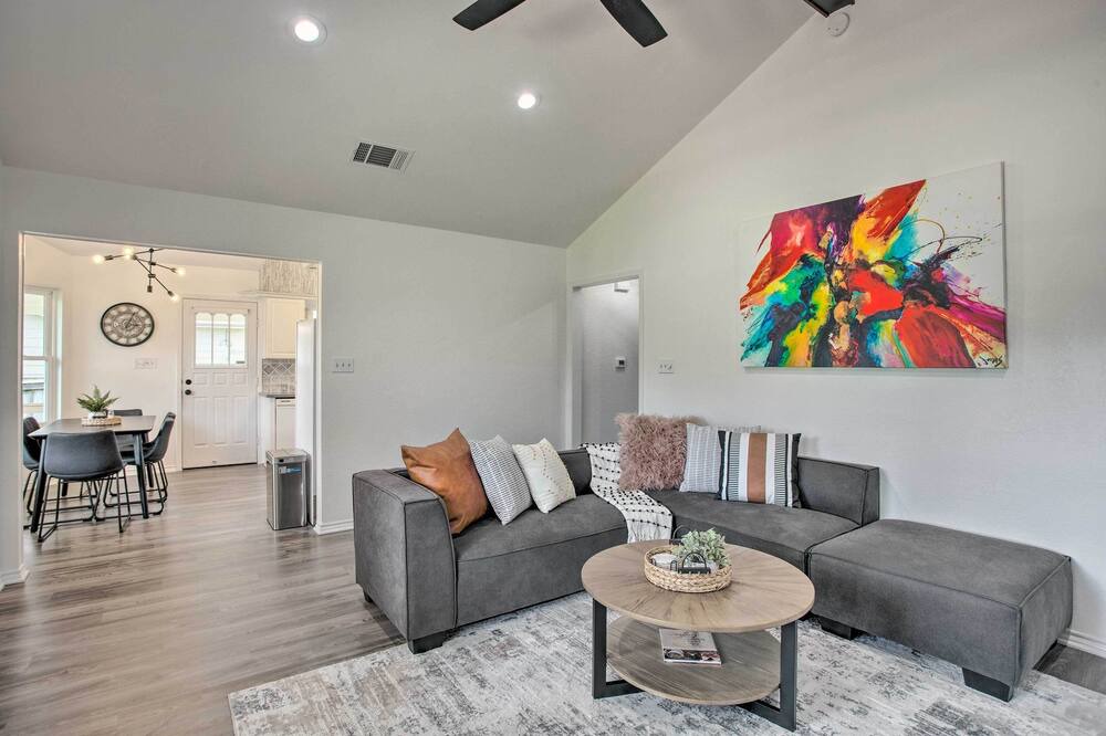Photo of Livingroom in Leisure Land