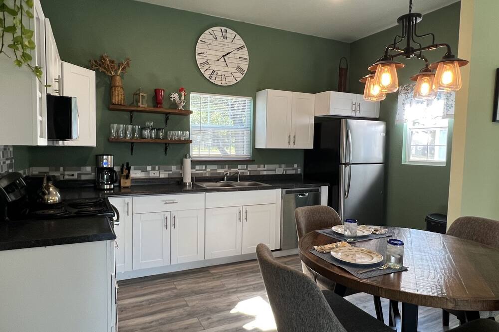 Photo of Kitchen in Oatmeal