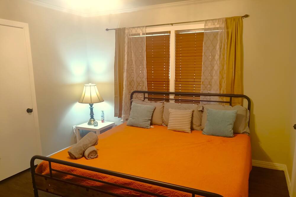 Photo of Others in West Meadowbrook
