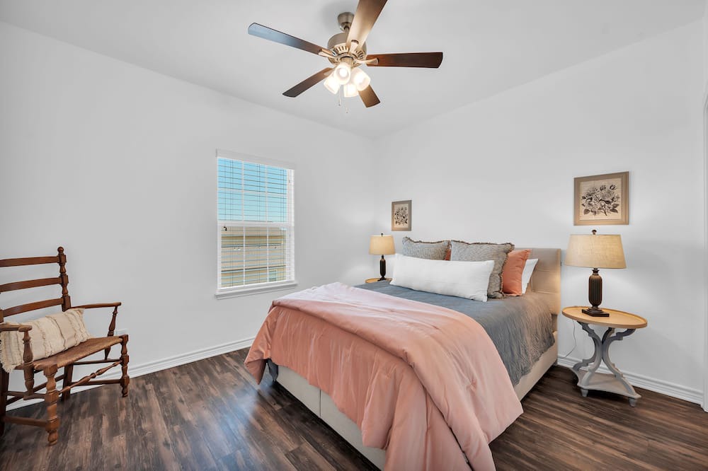Photo of Bedroom in Wellborn