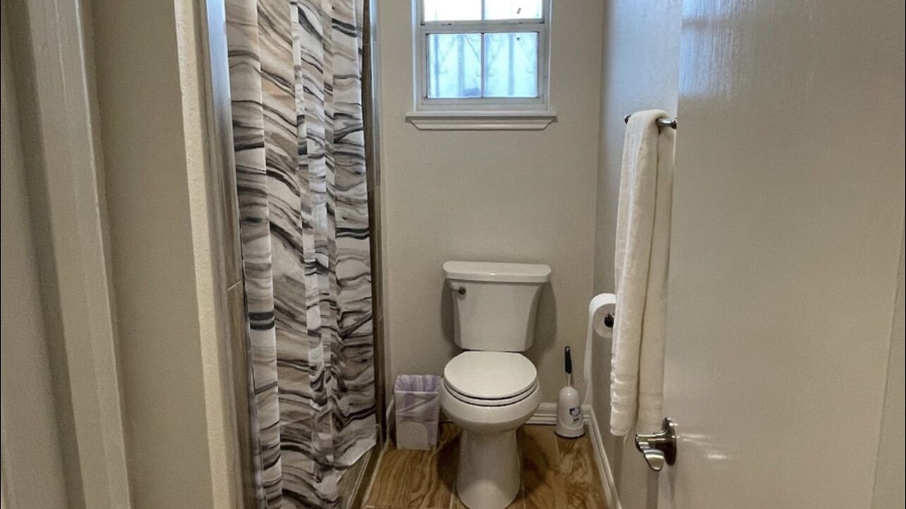 Photo of Bathroom in Mission