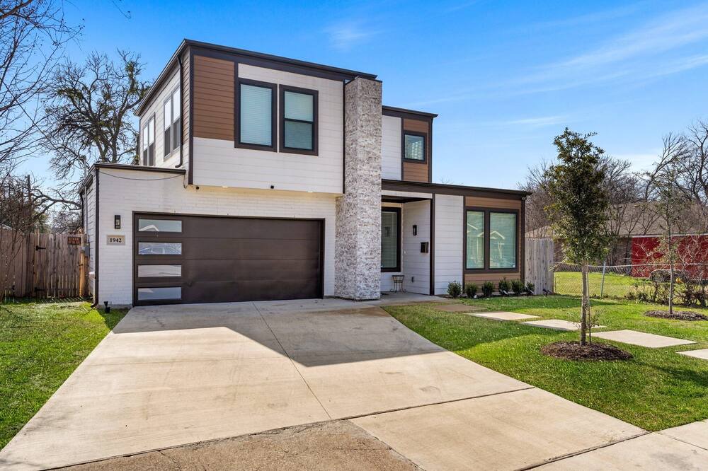 Photo of Outdoor in West Dallas