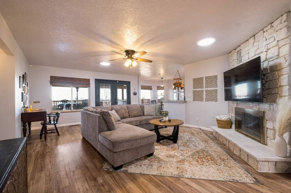 Photo of Livingroom in Northeast Heights