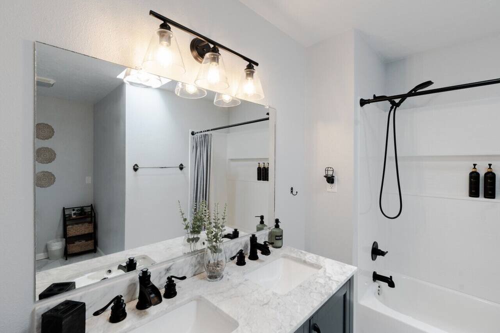 Photo of Bathroom in Northeast Heights