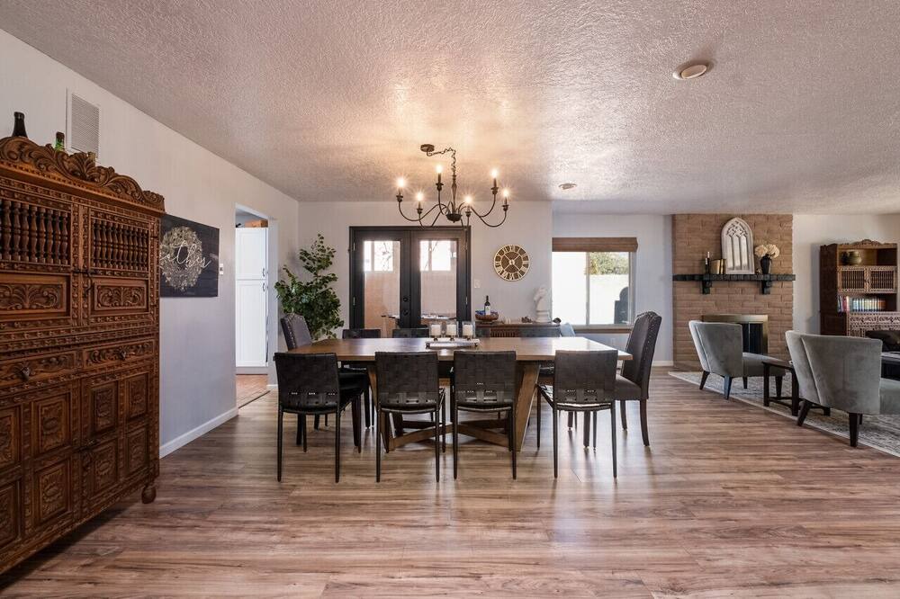 Photo of Bedroom in Northeast Heights